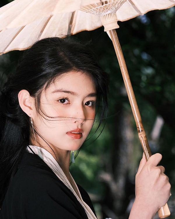 อ้ายหมี่ ai mi นางเอกจีน