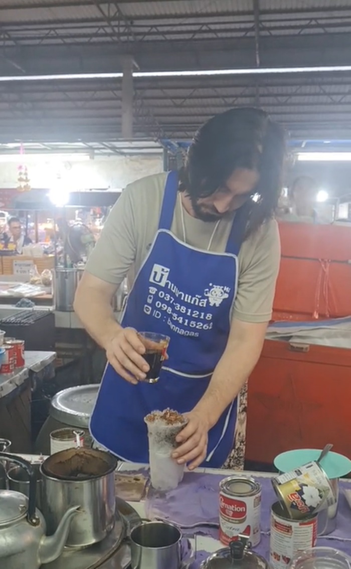 หน้าเหมือนดารา