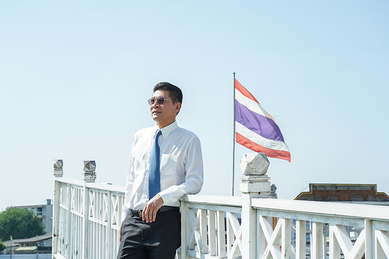 รถไฟฟ้าสายสีทอง