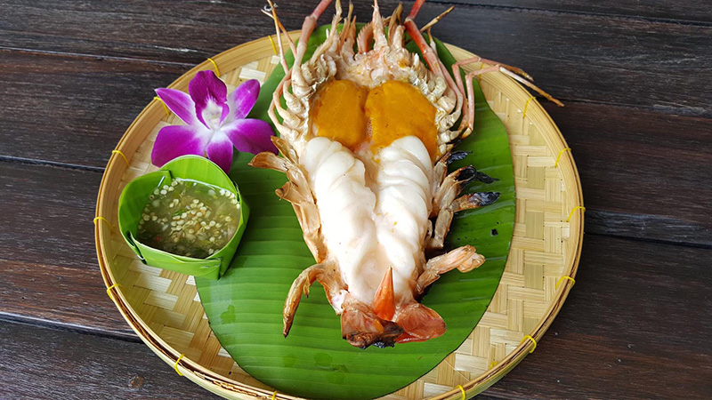 ร้านอาหารอยุธยา ริมน้ำ