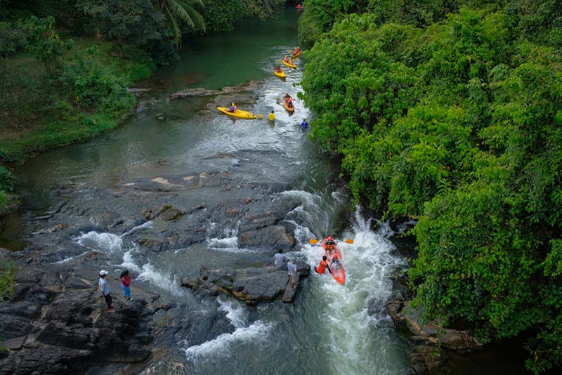 ล่องแก่งหนานมดแดง