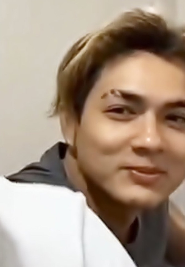 แน็ก ชาลี