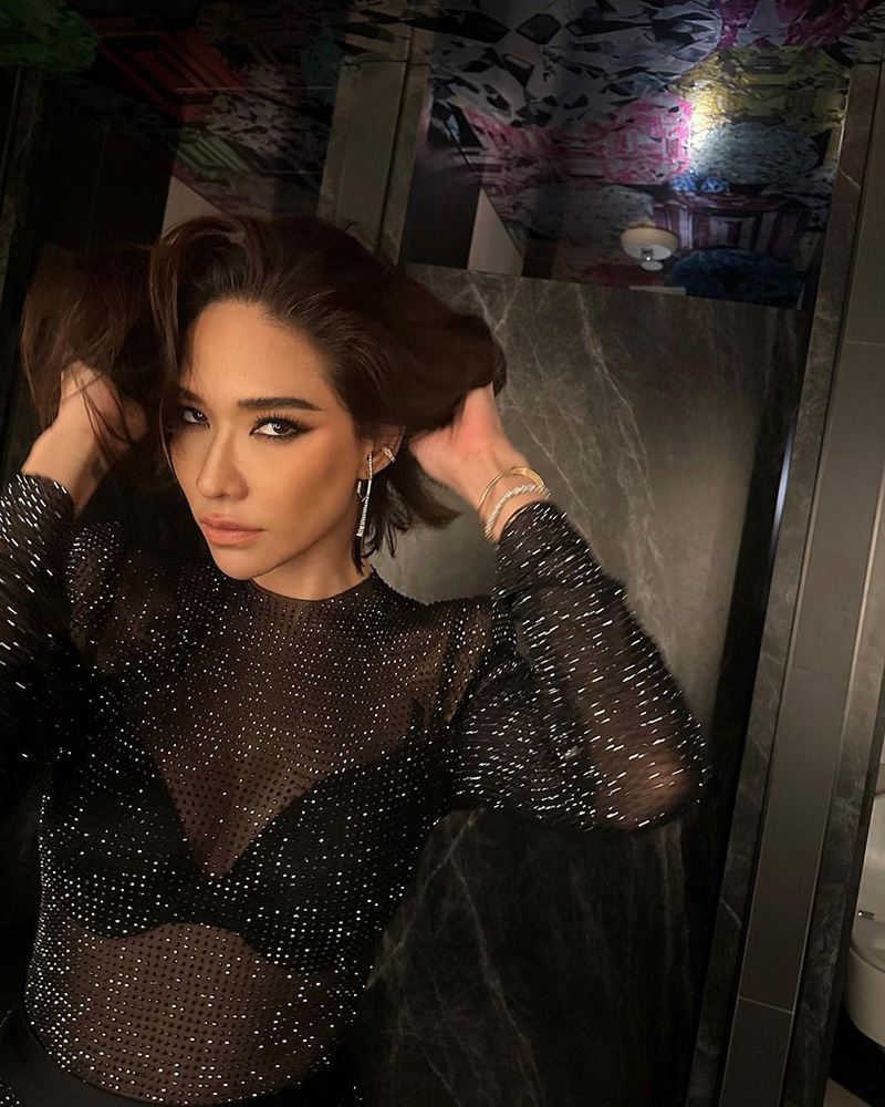 พลอย เฌอมาลย์