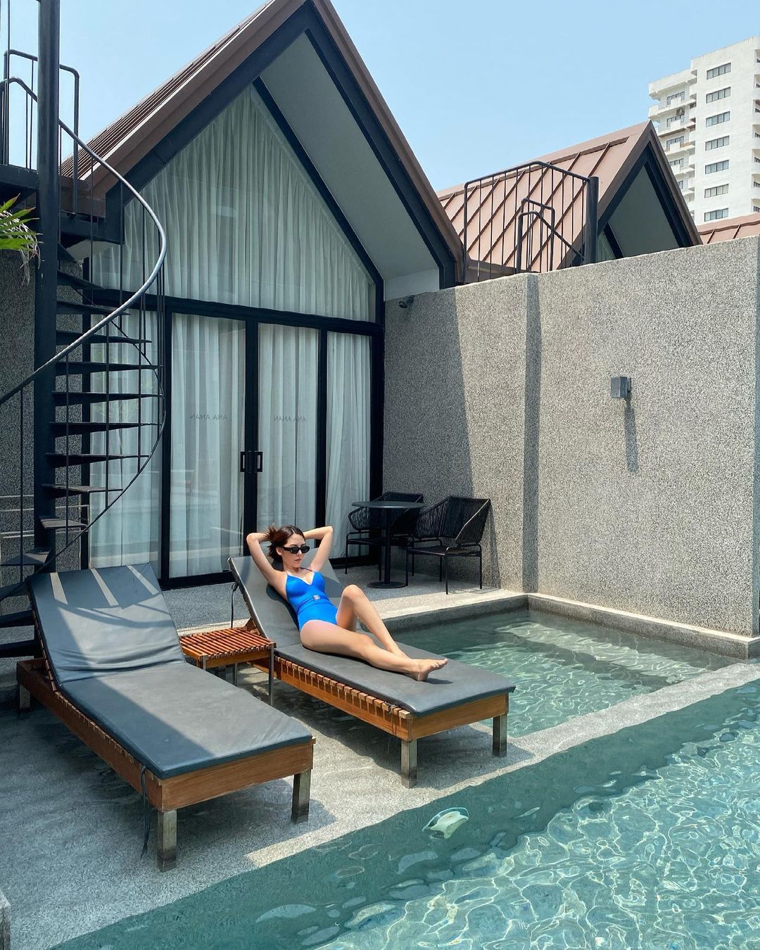 จินนี่ เขริกา