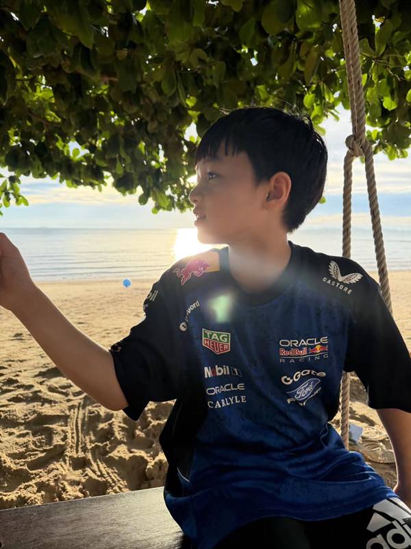 น้องเกล สายฟ้า พายุ 