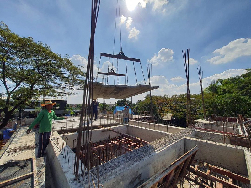 นาย ณภัทร บ้าน