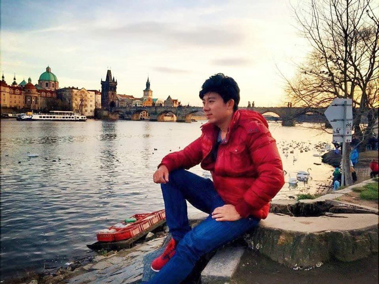 เทคนิคถ่ายรูปตัวเอง