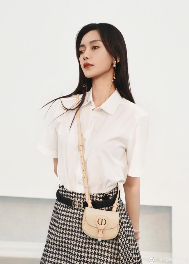 แองเจล่าเบบี้