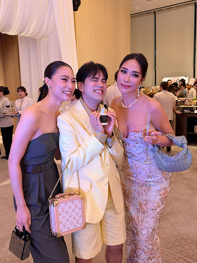 งานแต่ง ณเดชน์ ญาญ่า 