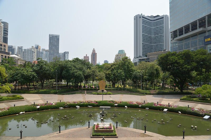 สวนเบญจสิริ สวนสาธารณะ ใกล้รถไฟฟ้า BTS และ MRT