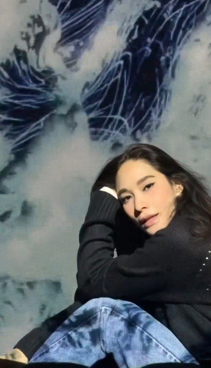 โพสต์ล่าสุด พลอย เฌอมาลย์