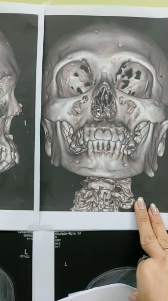 แม่สิตางศุ์ บัวทอง