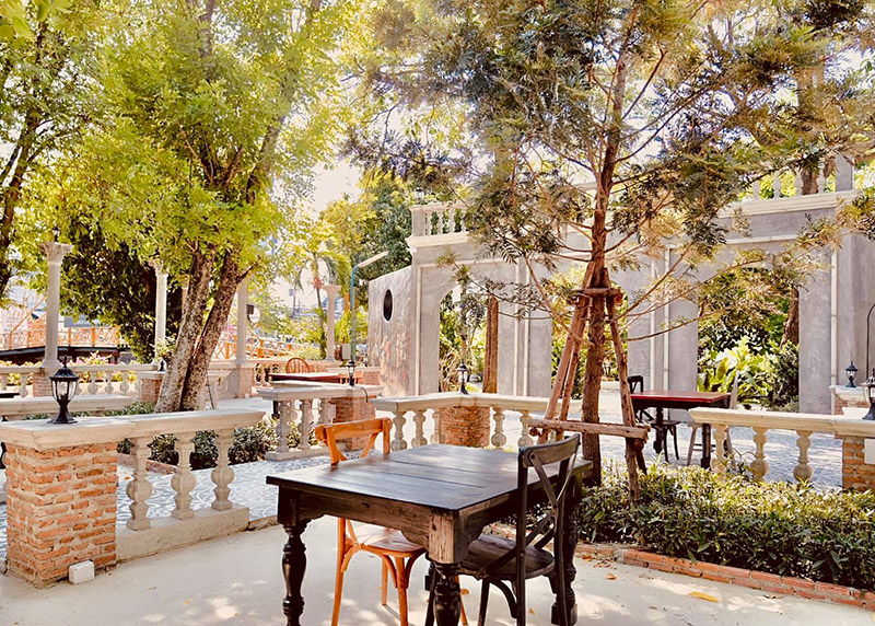 คาเฟ่พุทธมณฑล