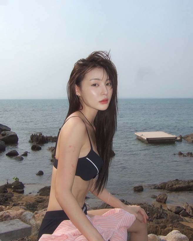 กระปุก พัชรา สวมทูพีซอวดอึ๋มซ่อนรูปริมหาด ทะเลขาวจั๊วะ