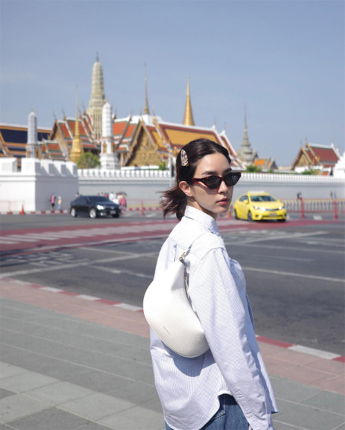 แต่งตัวไปวัด