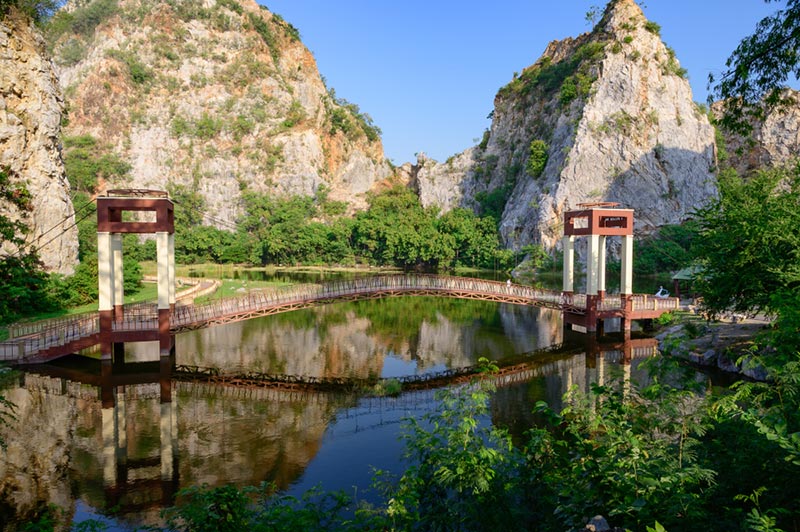 อุทยานหินเขางู