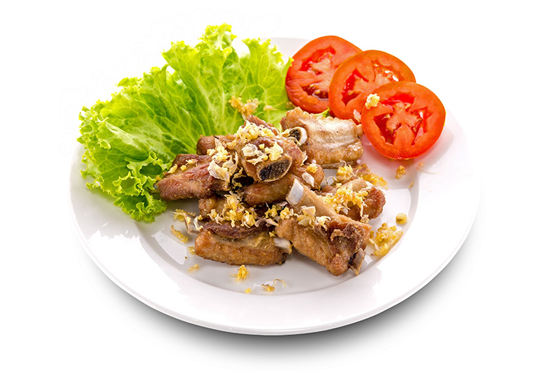 ซี่โครงหมูทอดกระเทียมพริกไทย
