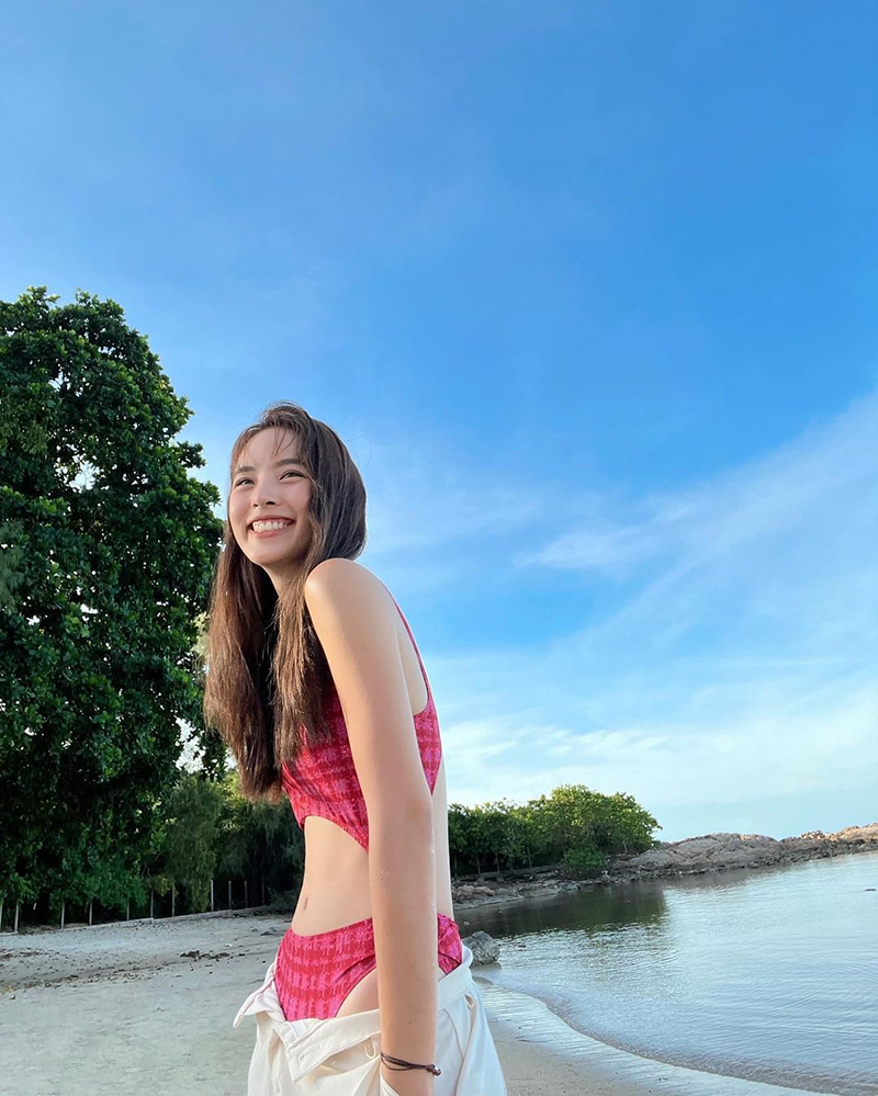 ณิชา ณัฏฐณิชา ดาราชุดว่ายน้ำ