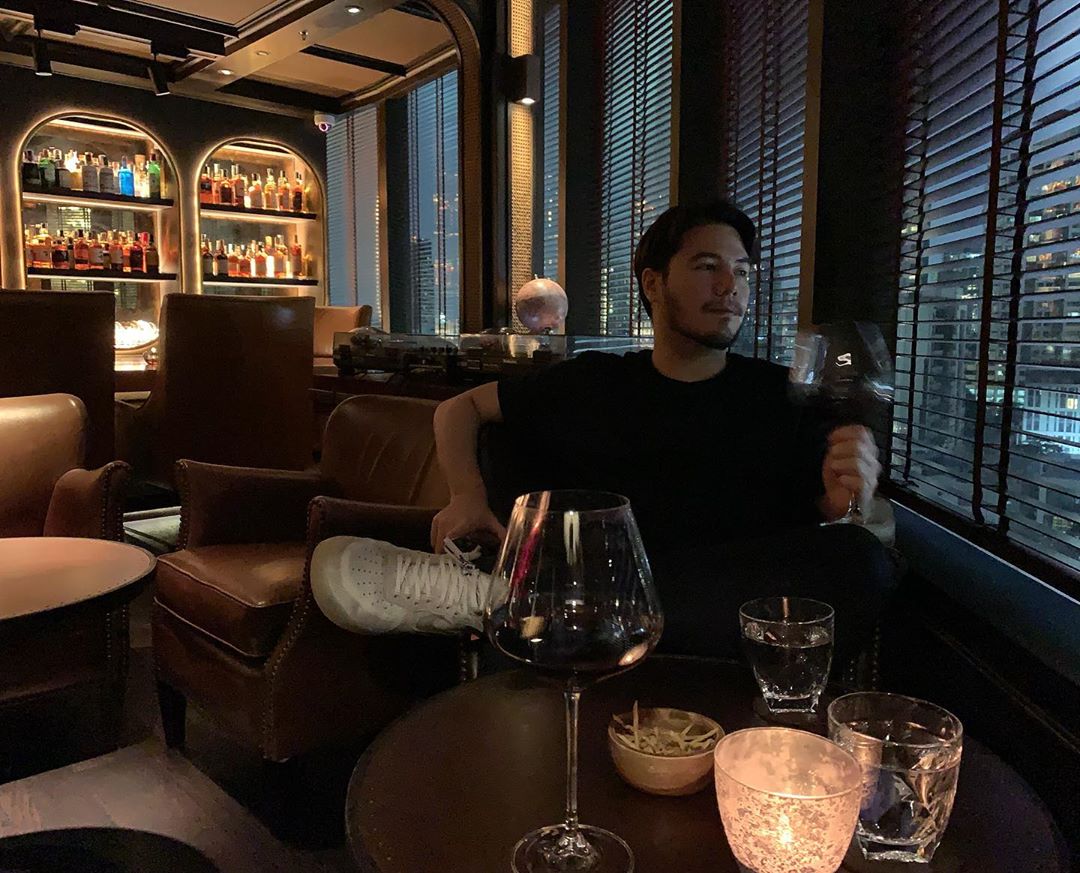 สเตฟาน ฐสิษฐ์