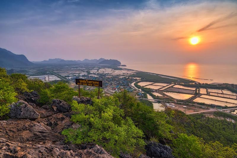 จุดชมวิวเขาแดง
