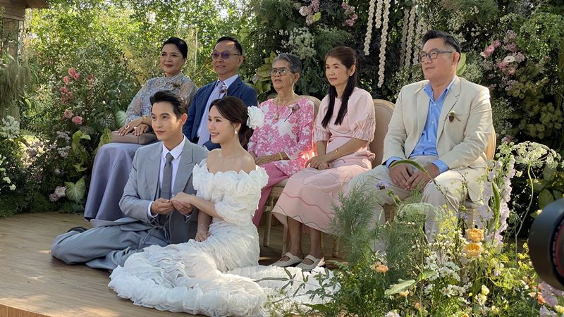 เจมส์ จิรายุ แต่งงาน โฟม
