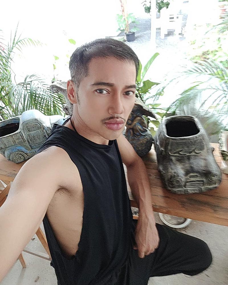 ดีเจเจ๊แหม่ม