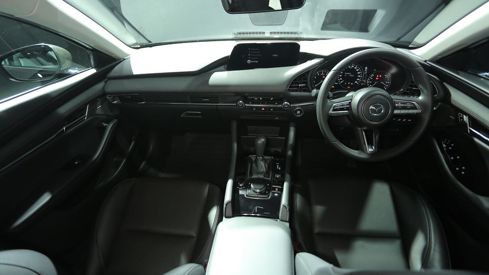 MAZDA3