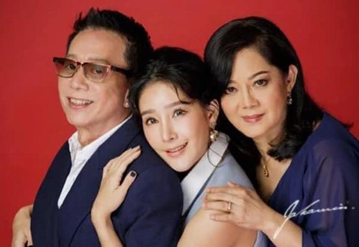 แตงโม นิดา