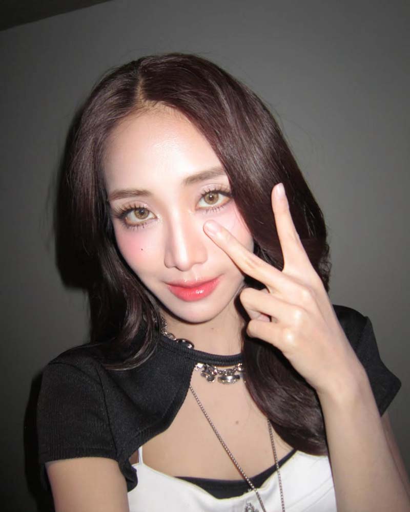 มายด์ 4EVE โชว์แฟชั่นเขย่าคอนเสิร์ต Bodyslam