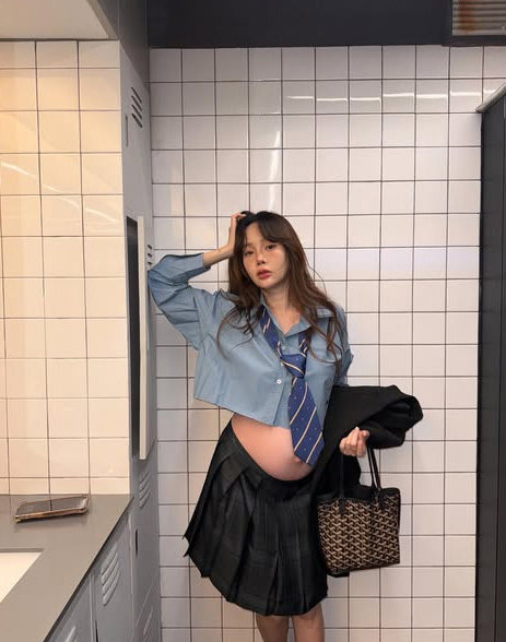 ปุ้มปุ้ย พรรณทิพา ในแฟชั่นคนท้องแซ่บ ๆ สุดมั่น โยนชุดคลุมท้องทิ้งไปได้เลย