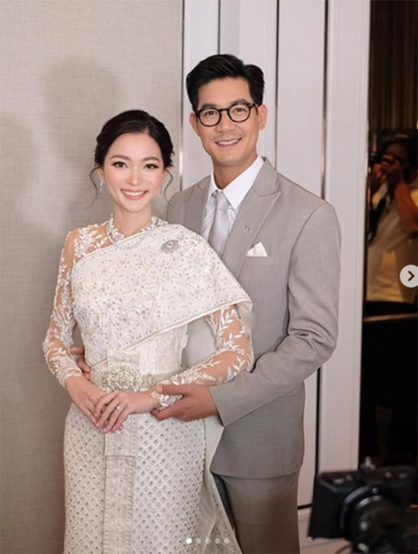 เวียร์ วิกกี้ แต่งงาน