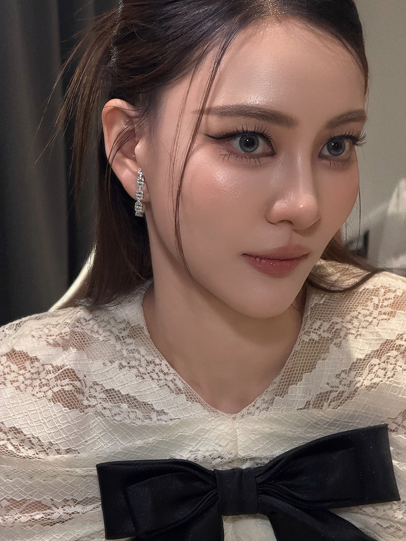 กรีน อัษฎาพร