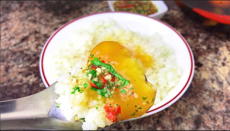 ไข่แดงดองน้ำปลา