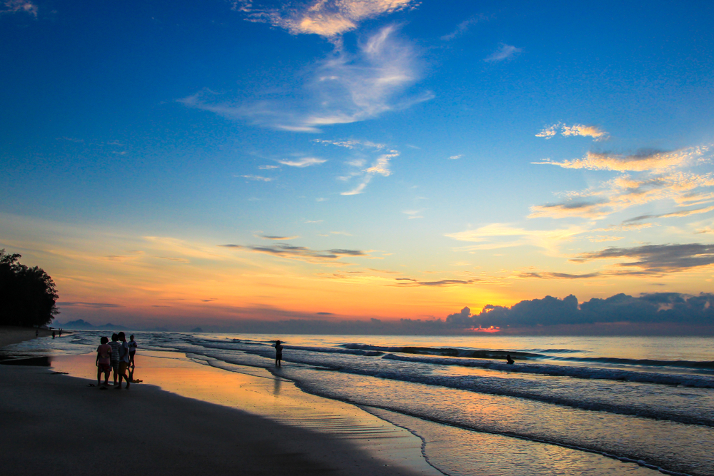 หาดวนกร