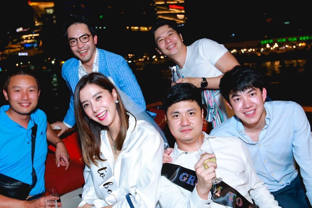 มิว ไอซ์ นาตาลี ปาร์ตี้สละโสด