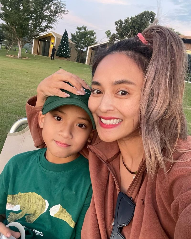 นานา ไรบีนา