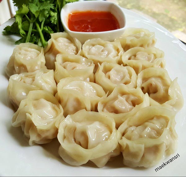 เกี๊ยวกุ้งไก่สับ