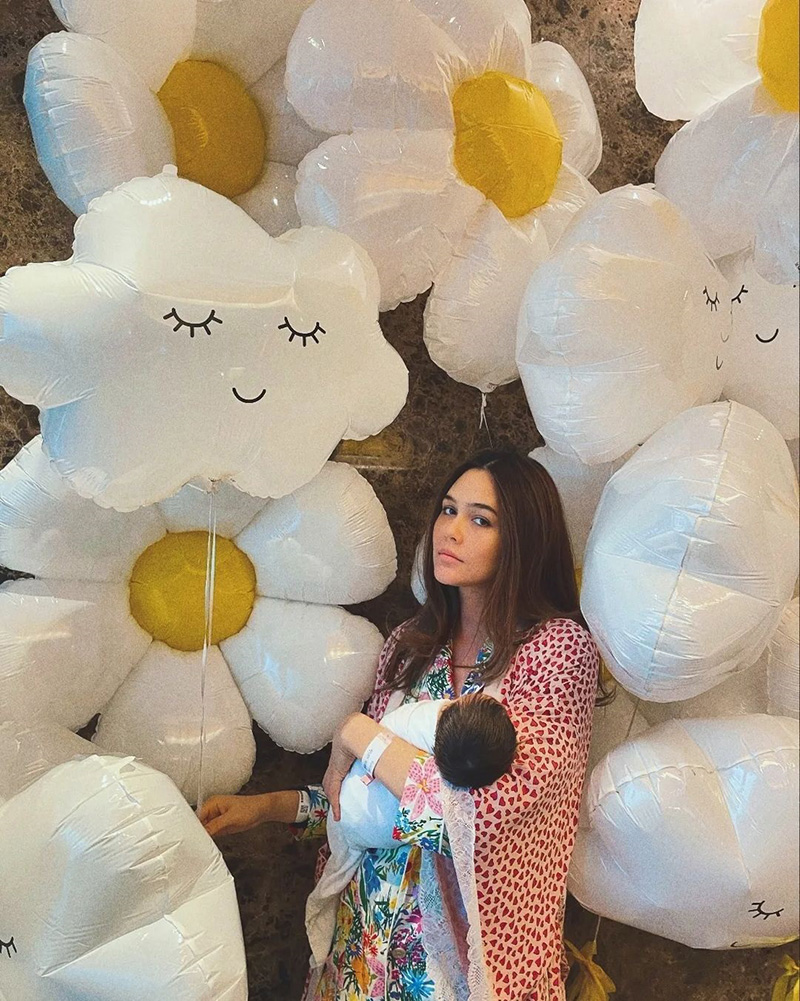 ชมพู่ อารยา