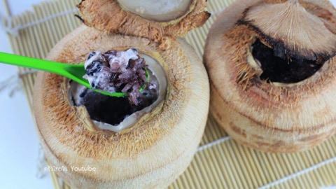 ข้าวหลามในลูกมะพร้าว