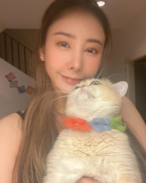 แตงโม นิดา แมว