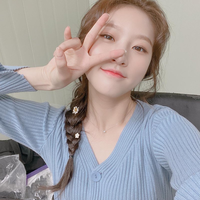 เปิดภาพ คิมแซรน กับน้องสาว 3 พี่น้อง สวยไม่แพ้กัน