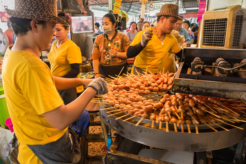 ตลาดน้ำวัดตะเคียน
