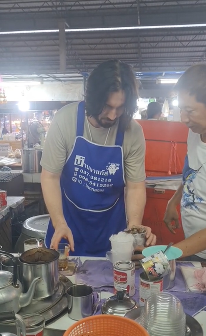 หน้าเหมือนดารา