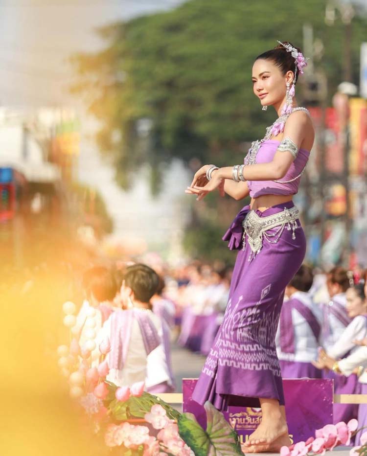 น้ำตาล ชลิตา