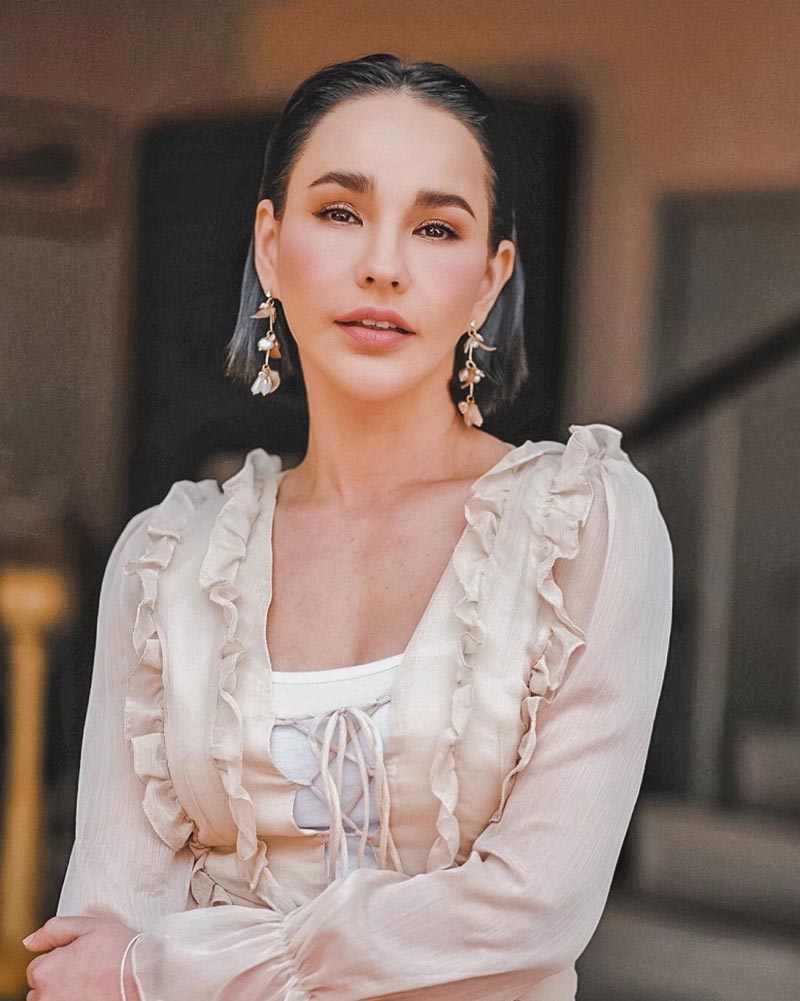 แหม่ม วิชุดา