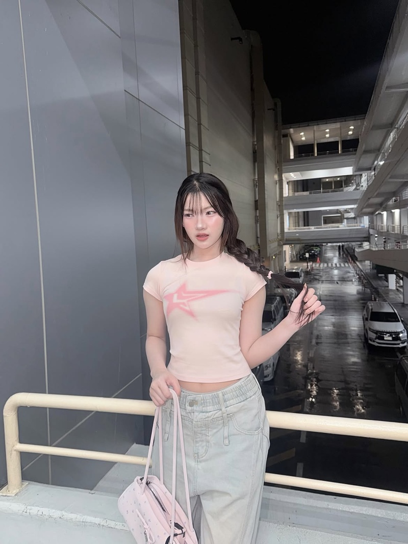 ผักบุ้ง ศรัณย์พร
