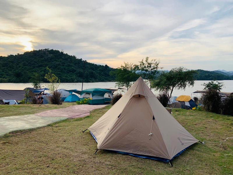 จุดกางเต็นท์แก่งกระจาน