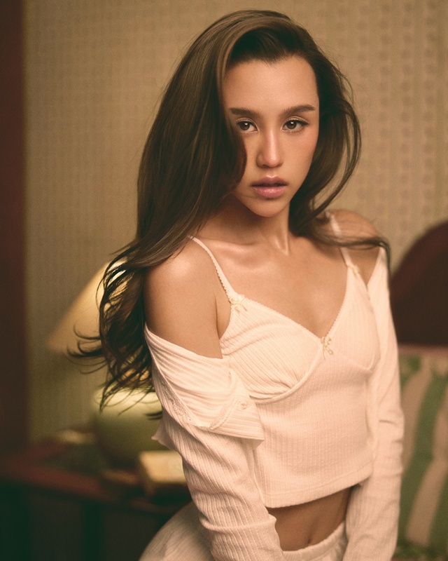 ลิลลี่ ภัณฑิลา ตอบความสนิท มารี - เชอรีน