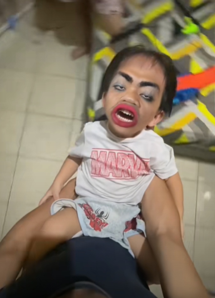 อุ้มลูก