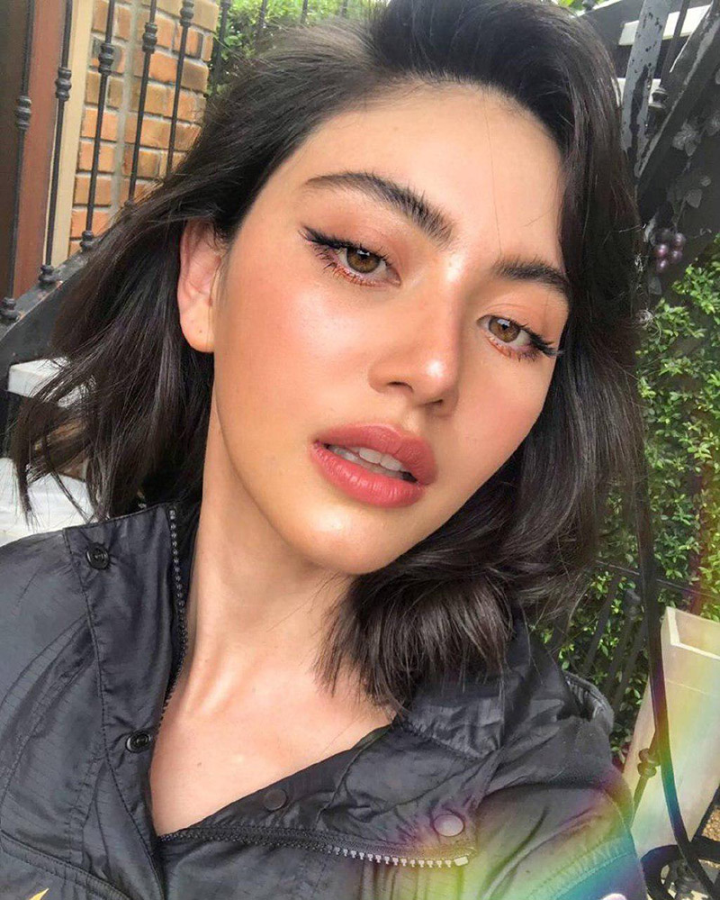 ราคาช่างแต่งหน้าดารา